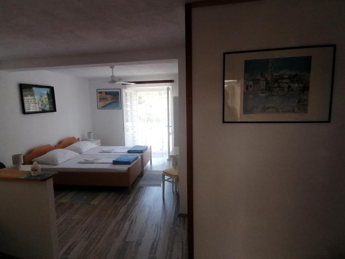 Guesthouse Bracanovic Χβαρ Εξωτερικό φωτογραφία