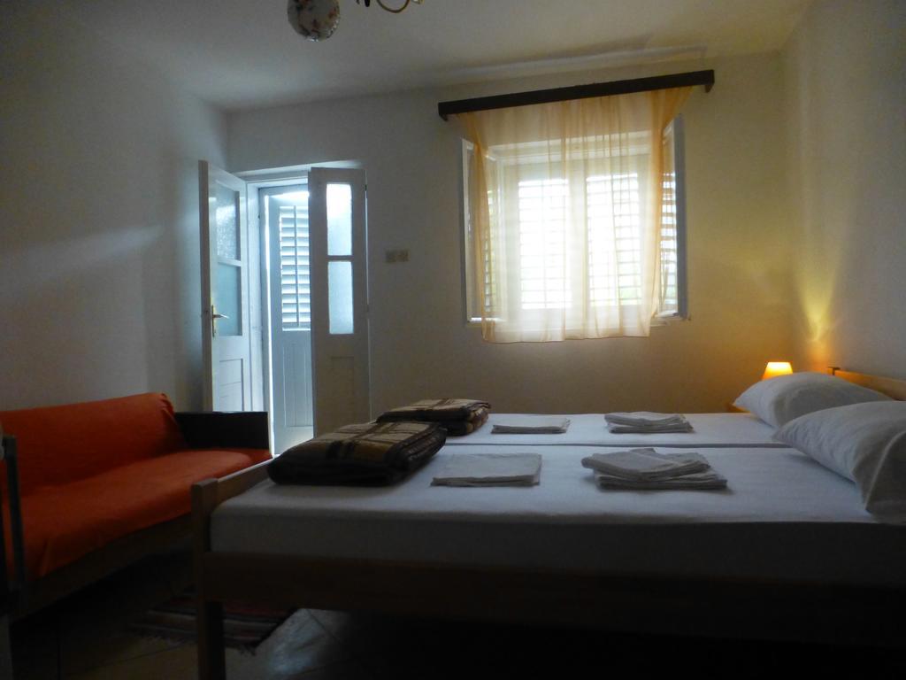 Guesthouse Bracanovic Χβαρ Εξωτερικό φωτογραφία